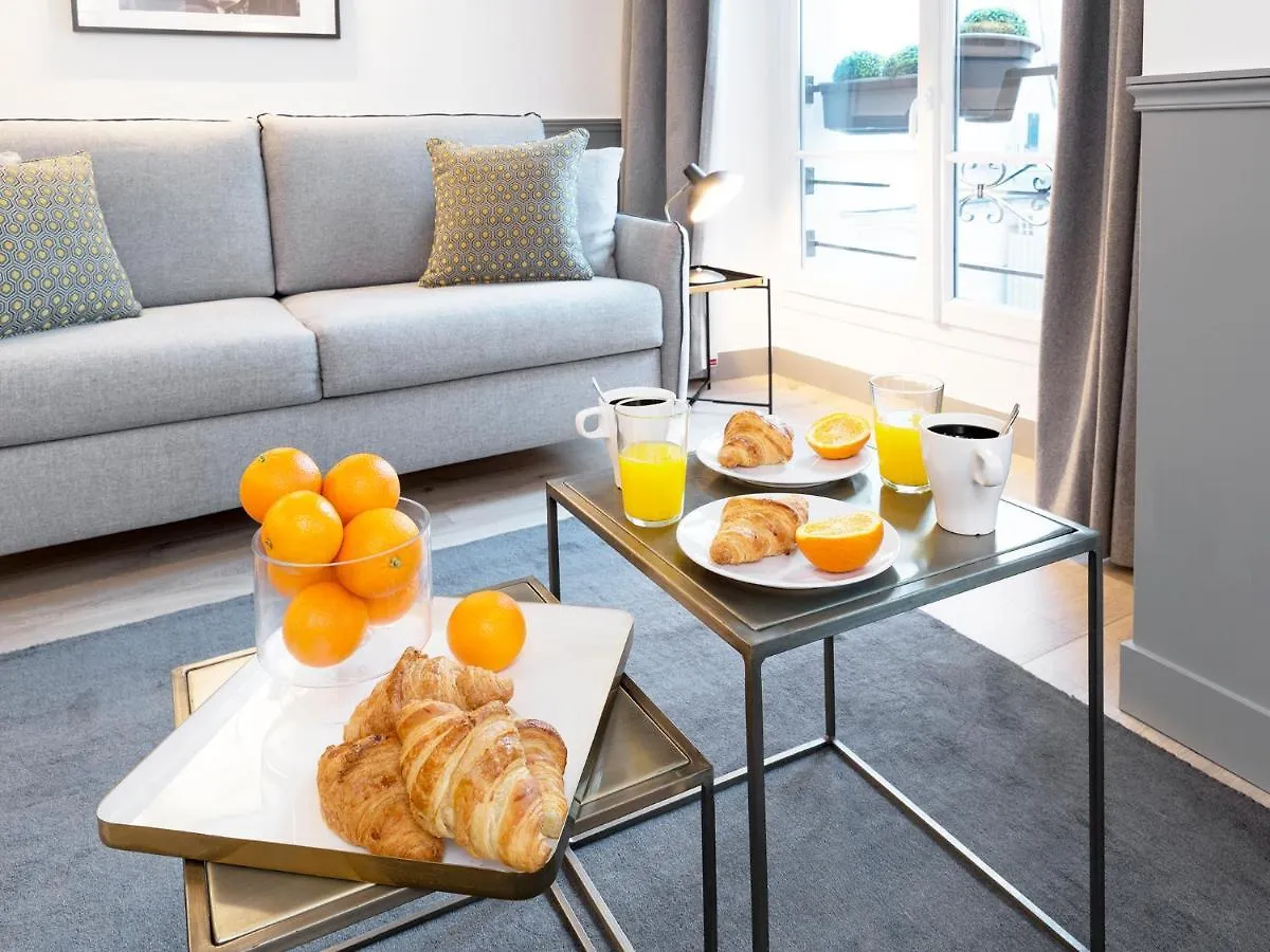 Apartament Livinparis - Luxury 4 Bedrooms Le Louvre I *