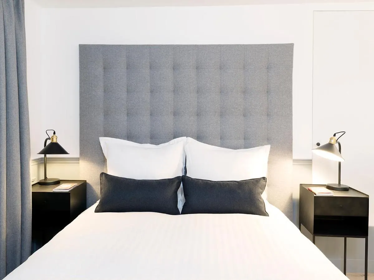 Apartament Livinparis - Luxury 4 Bedrooms Le Louvre I